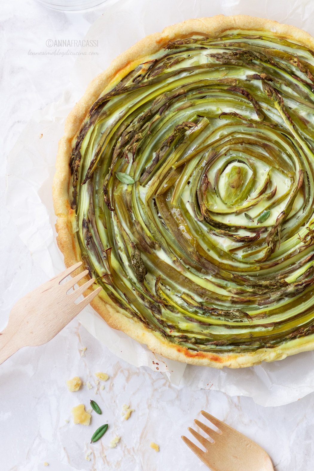 Torta salata di asparagi e ricotta