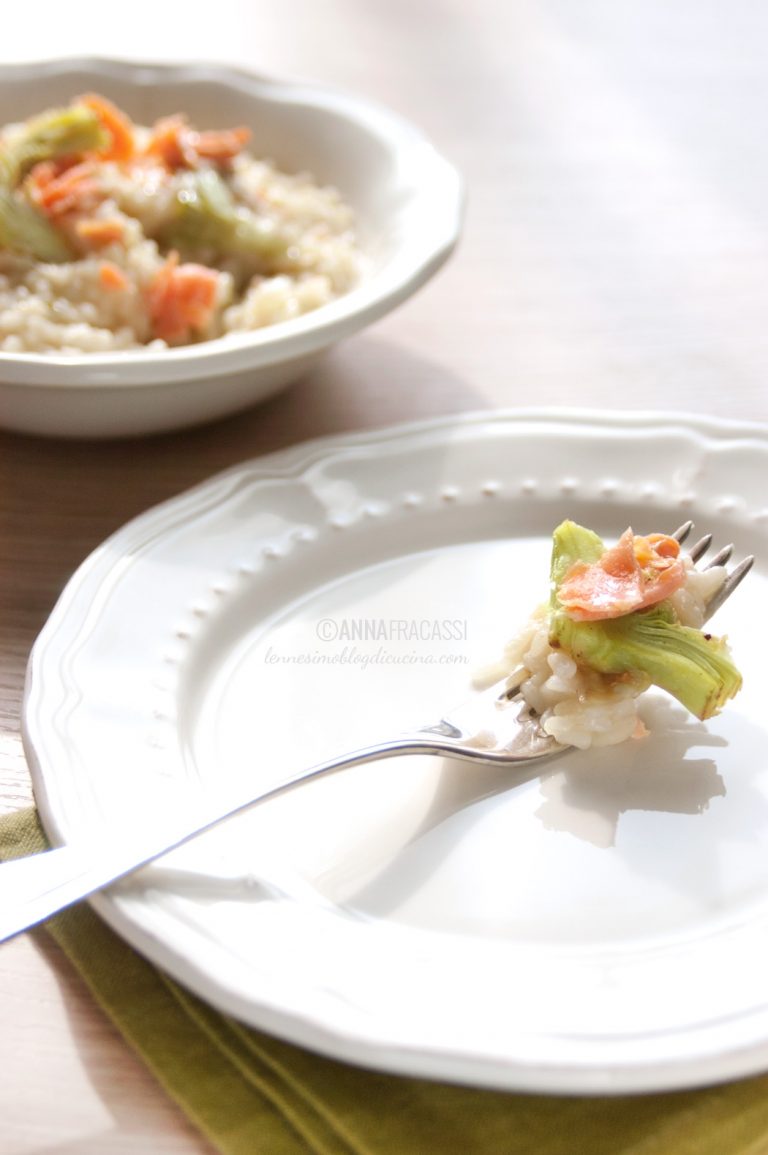 Risotto ai carciofi e salmone con olio piccante