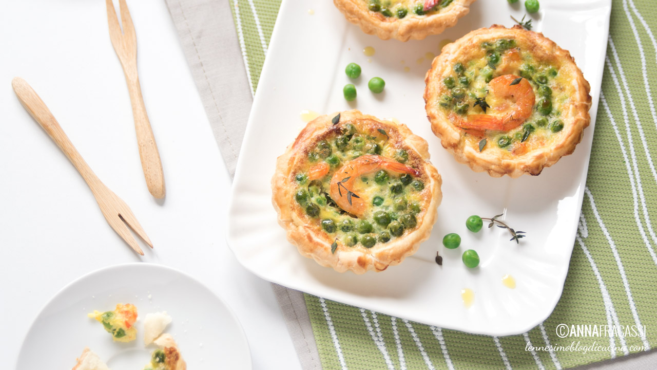 Mini quiche di gamberi con piselli, timo fresco e robiola