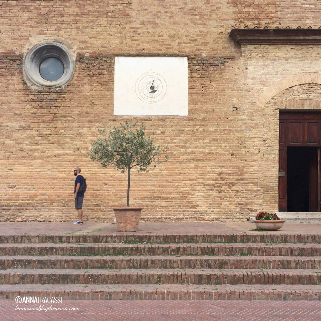 Cosa vedere e (soprattutto) cosa mangiare a San Gimignano