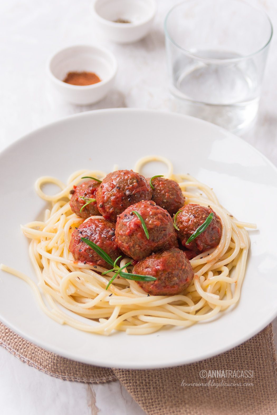 Gli spaghetti con le polpette (vegetariane)