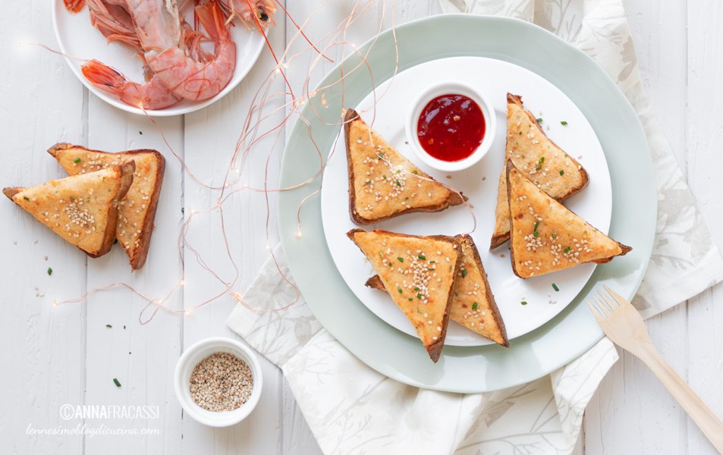 La ricetta dei miei toast di gamberi al forno