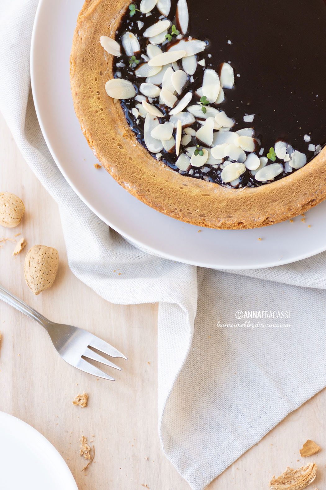 Crostata morbida al cioccolato e mandorle