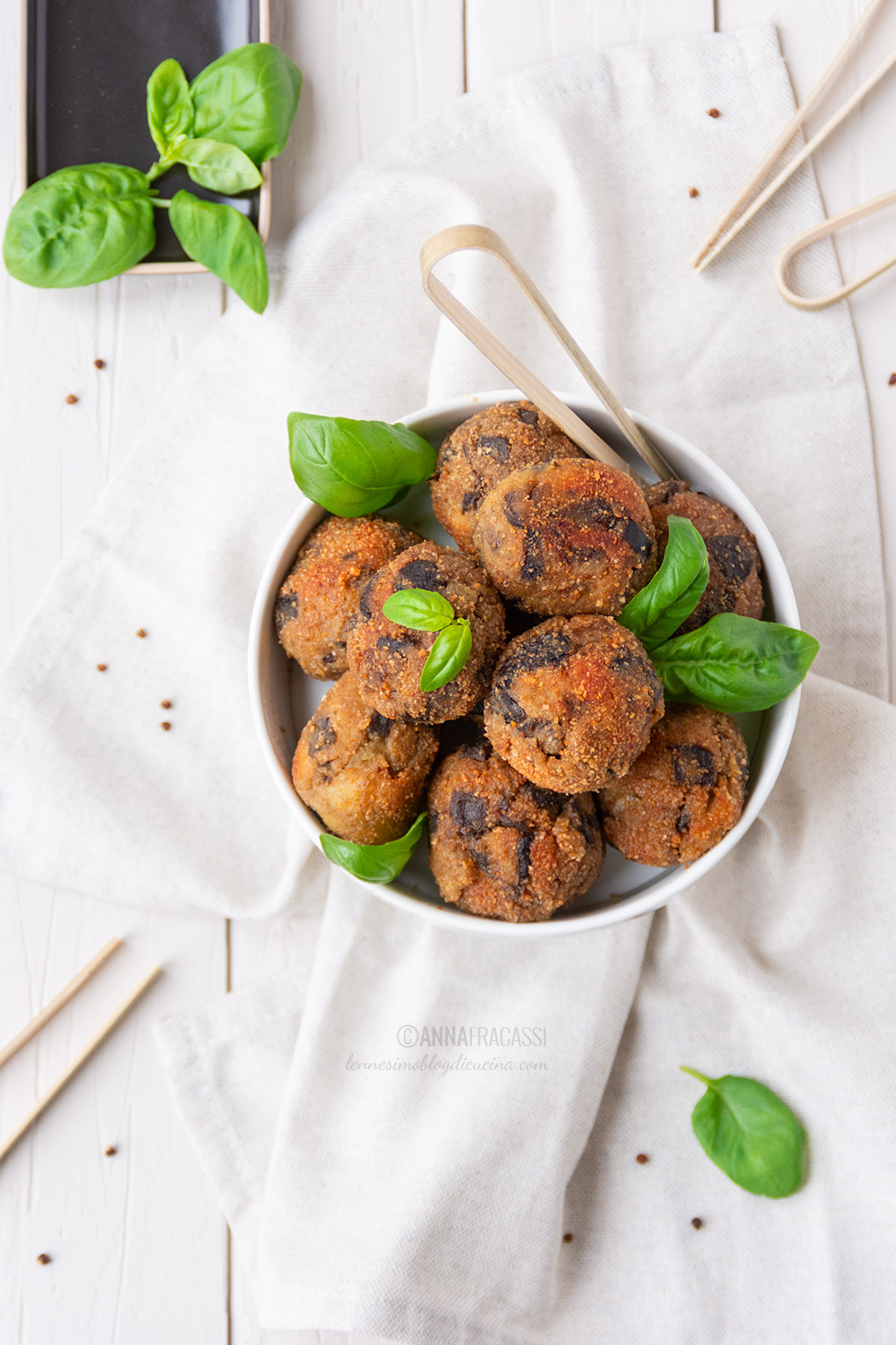 Polpette di melanzane con cuore di feta