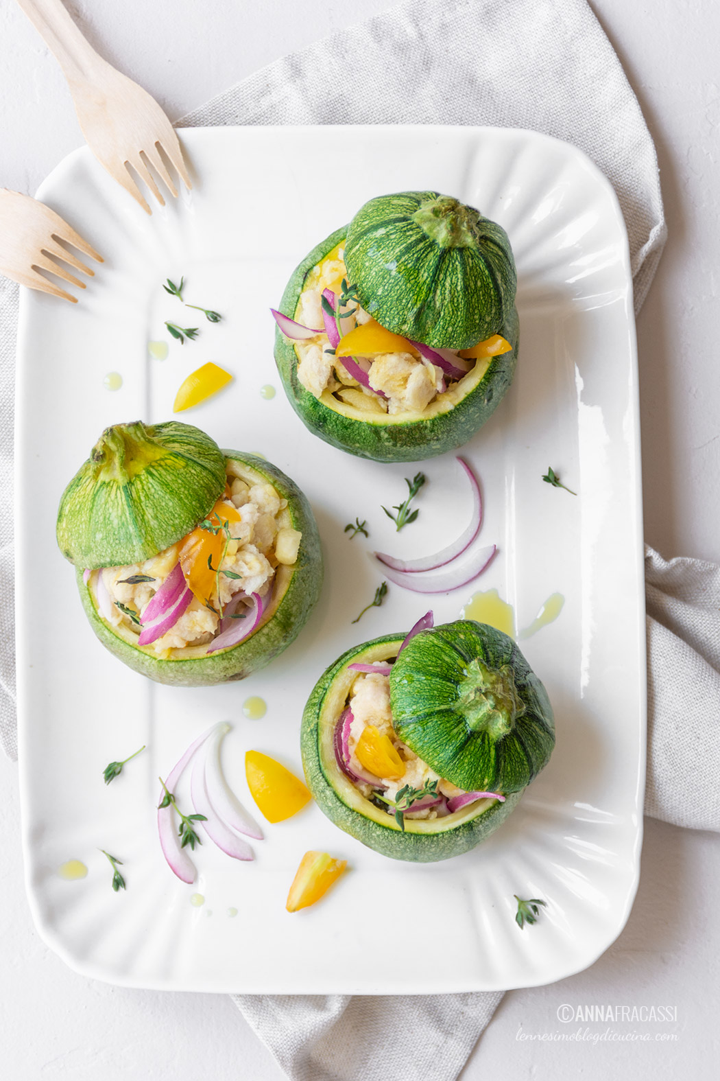 Zucchine ripiene di panzanella