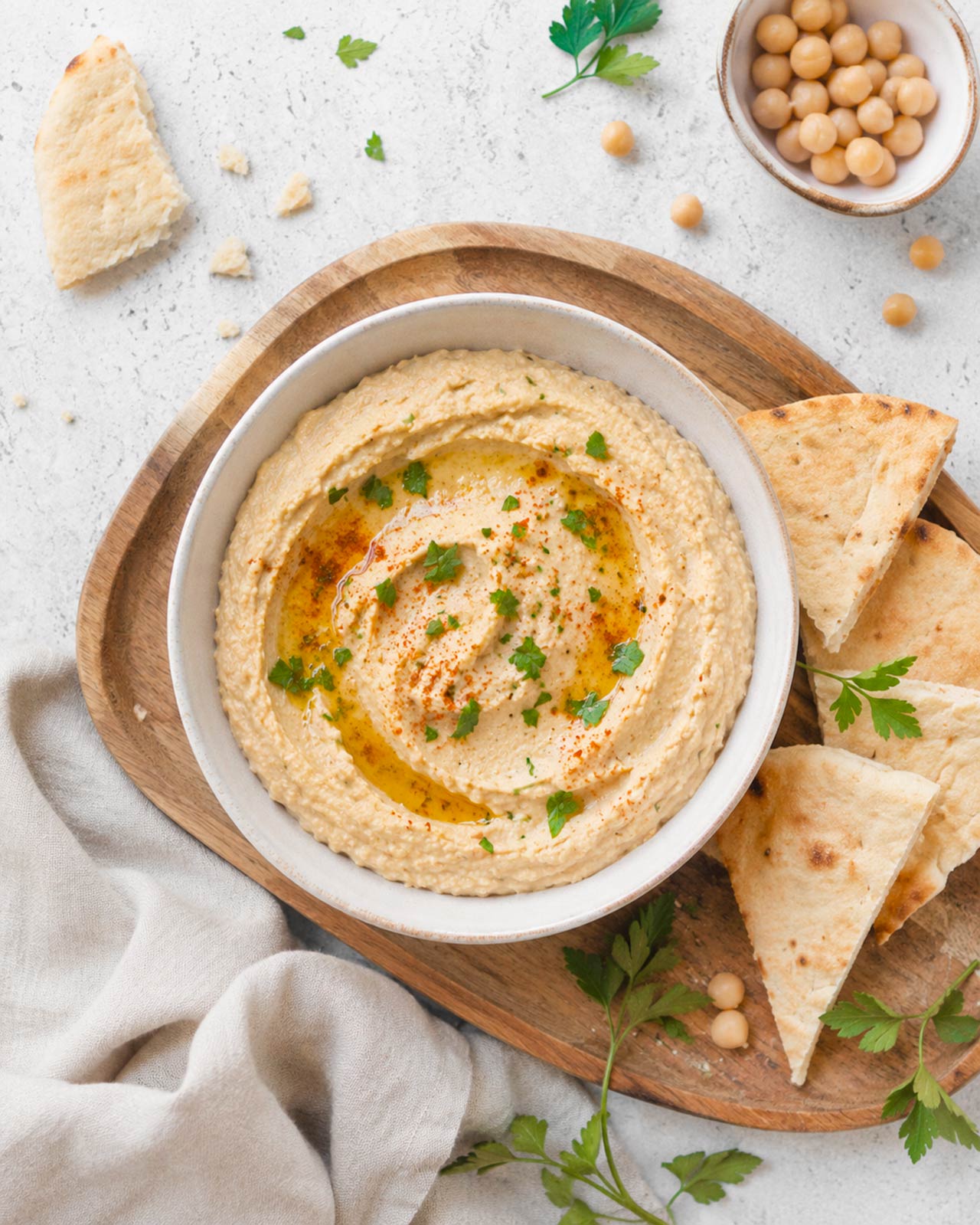 Hummus di ceci fatto in casa: la ricetta veloce e cremosa