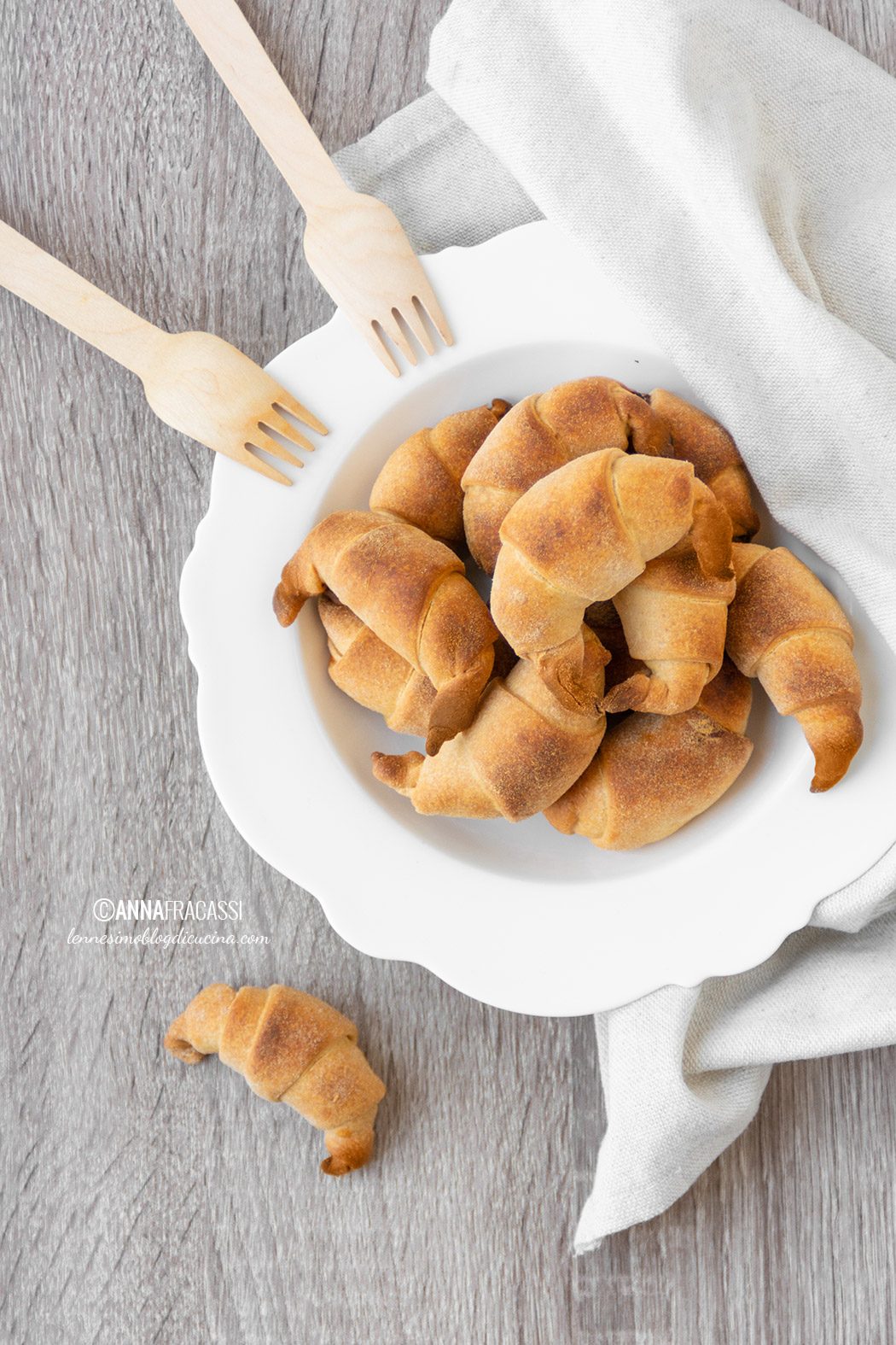 Croissant salati di pasta brisée