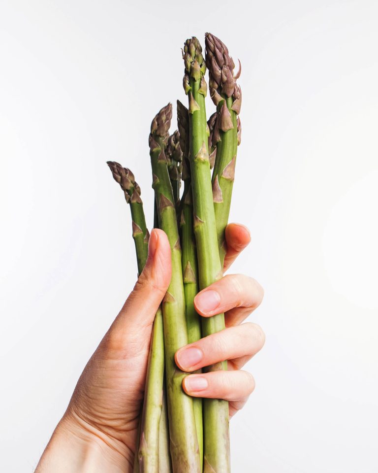 Asparagi, il cibo del futuro? Scopriamo perché potrebbero diventare il superfood del prossimo decennio