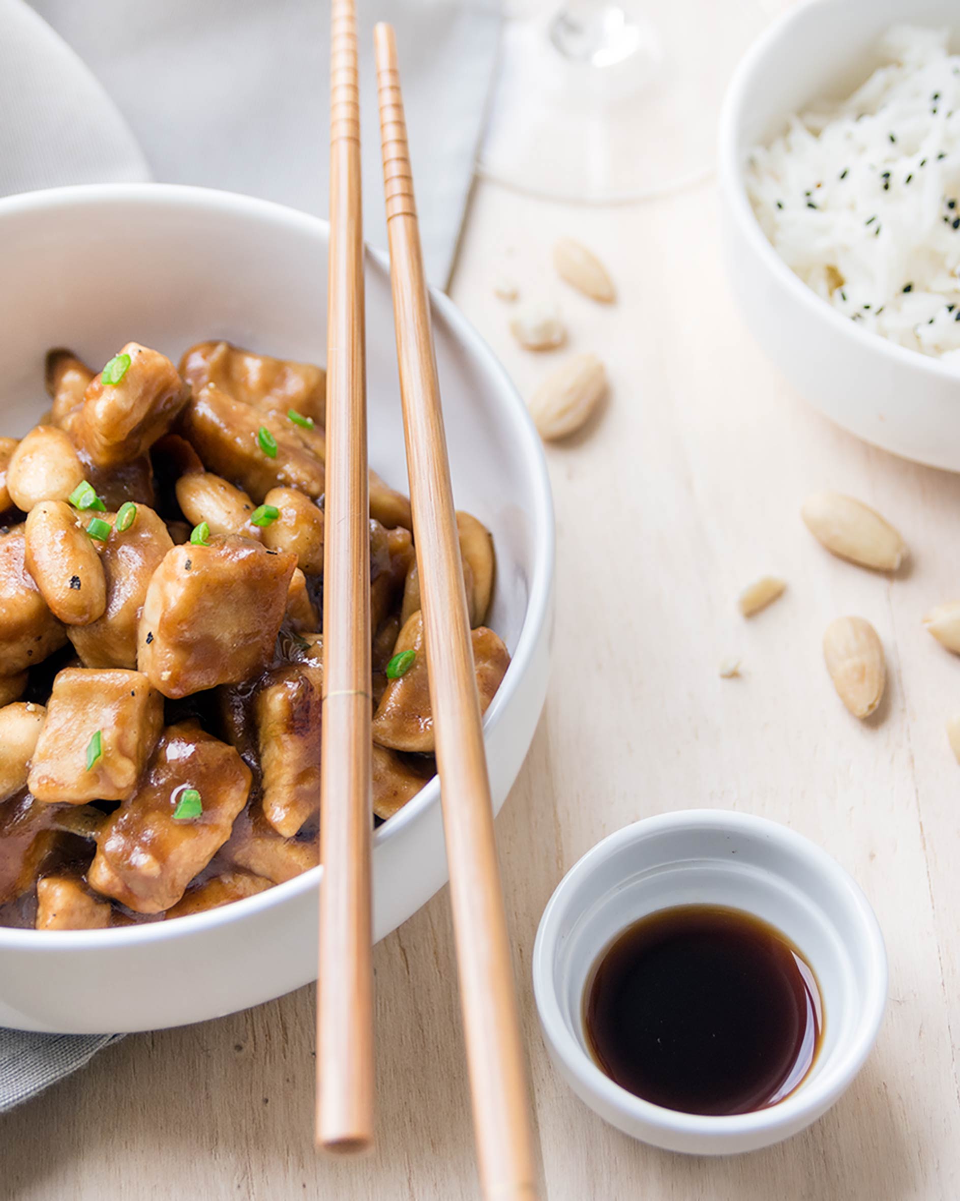 Pollo alle mandorle: non ordinarlo più al ristorante cinese