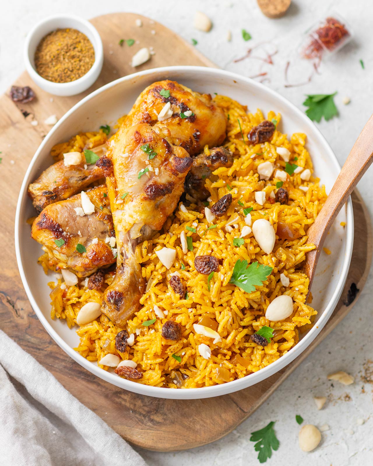 Kabsa di pollo: la ricetta tradizionale saudita con riso e spezie