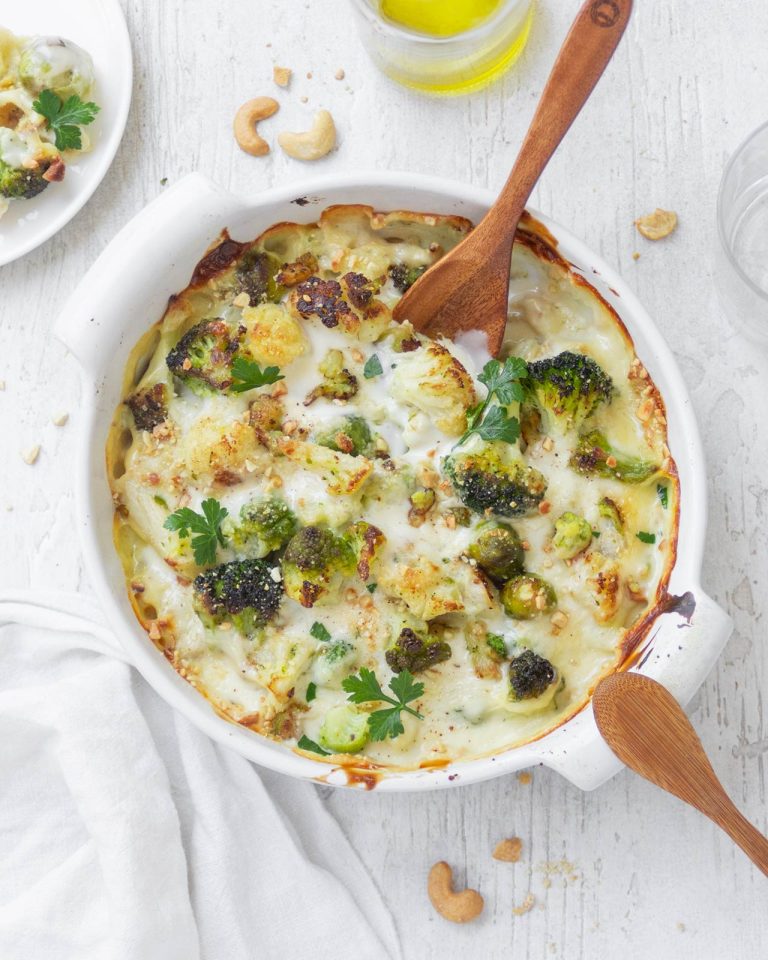 verdure gratinate vegan con besciamella vegetale e anacardi