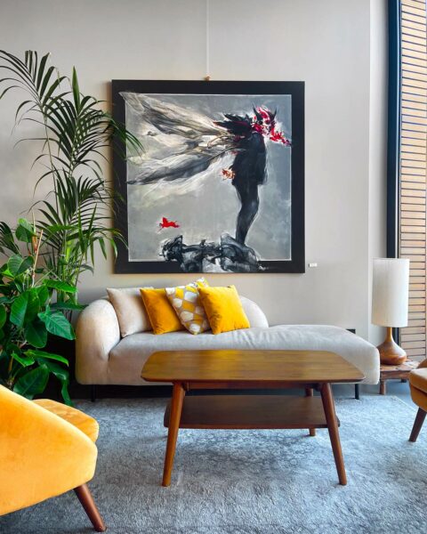 LU è un locale dinamico che ci accompagna in ogni momento della giornata: colazioni, light lunch, merende, aperitivi e cocktail.