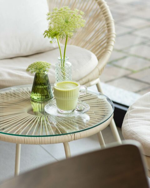 LU è un locale dinamico che ci accompagna in ogni momento della giornata: colazioni, light lunch, merende, aperitivi e cocktail.