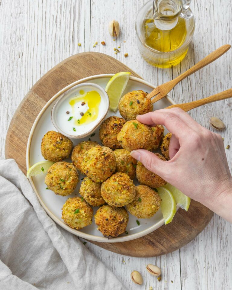 Polpette di merluzzo e pistacchi: al forno o in friggitrice ad aria