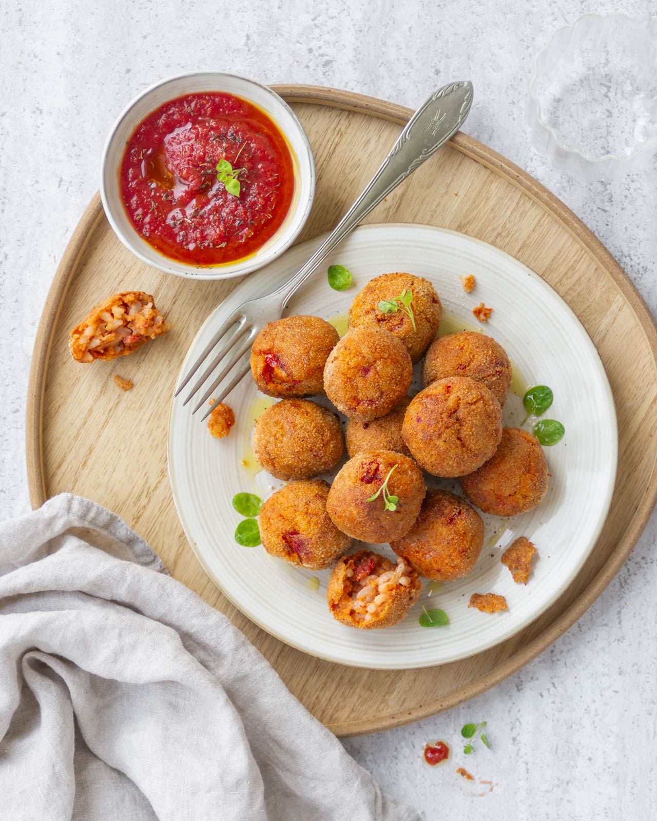 Polpette di riso al pomodoro: la ricetta al forno o in friggitrice ad aria