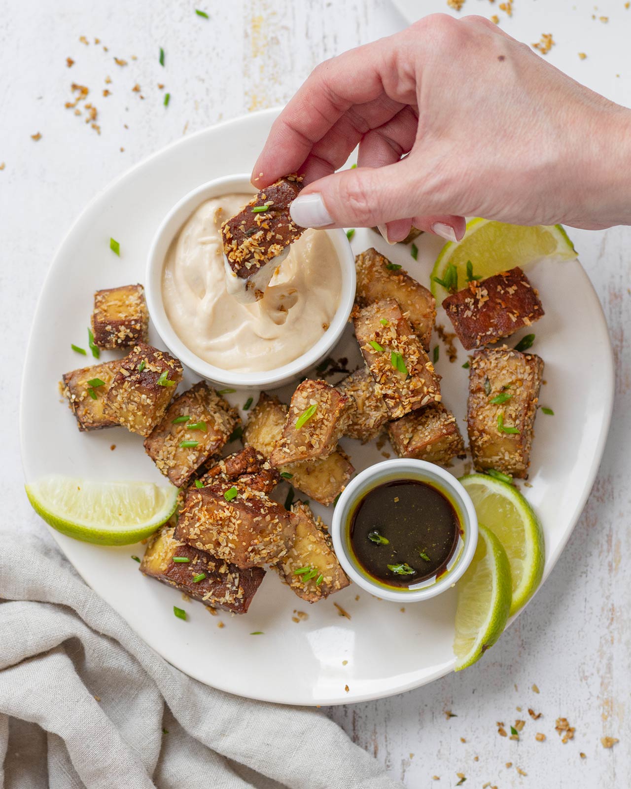 Tofu croccante in friggitrice ad aria